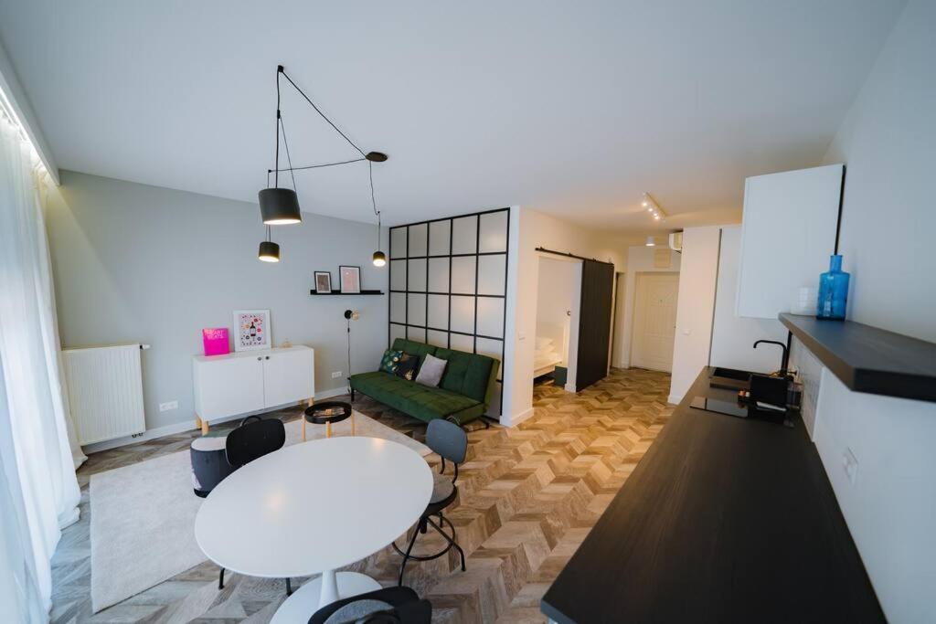 Designer Flat Heart Of The Budapeszt