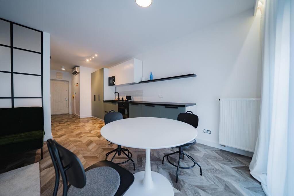 Designer Flat Heart Of The Budapeszt